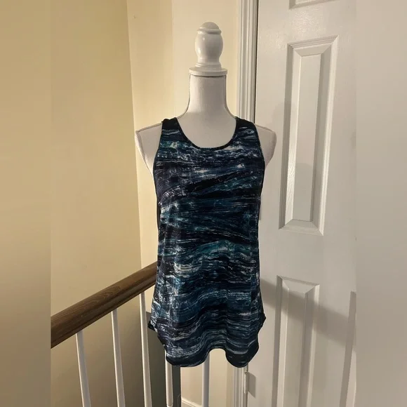 🔆4/$25 Lululemon Sculpt Tank II - Picture 2 of 13